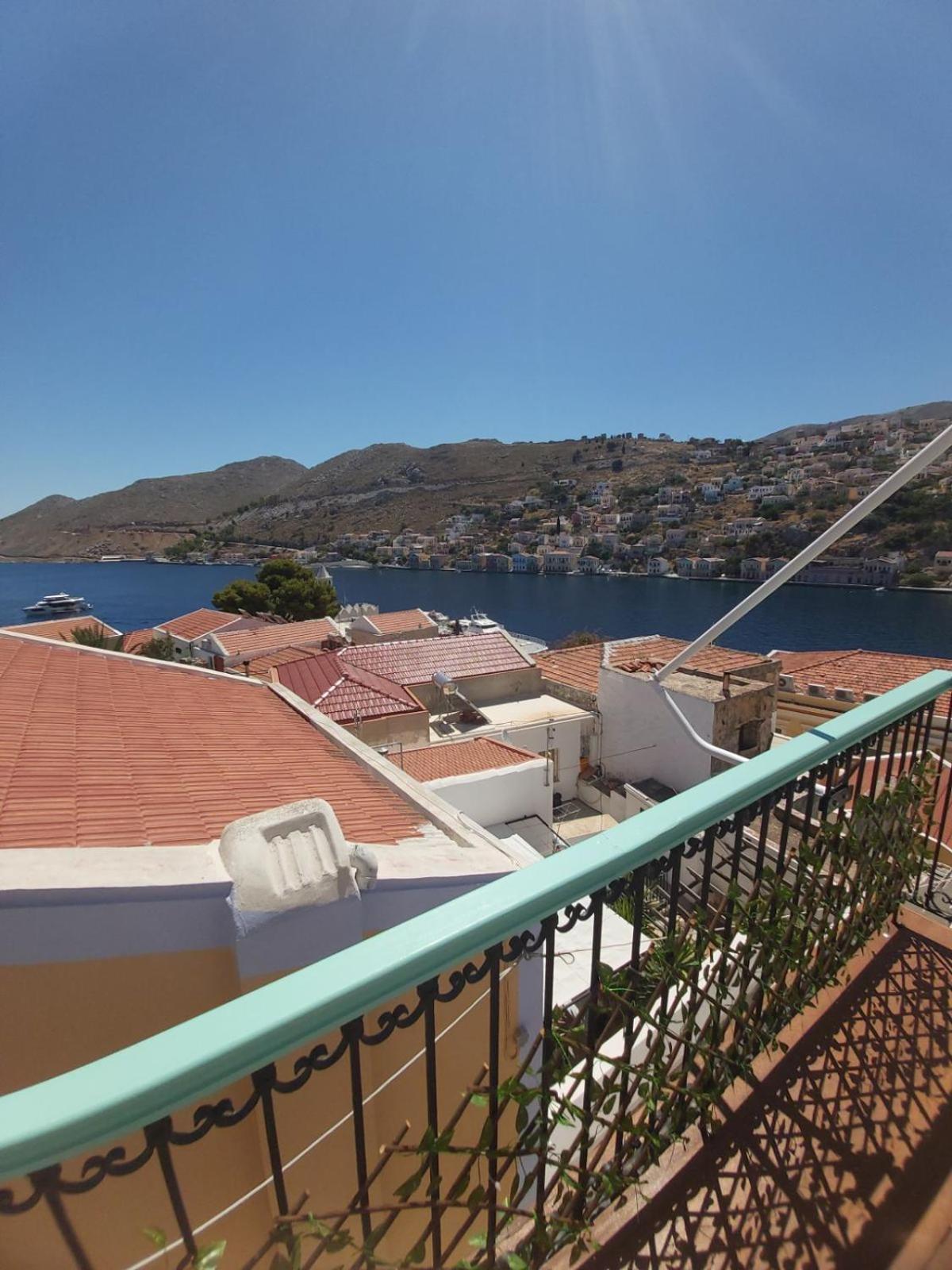 Appartement 89 Steps Symi Chambre photo